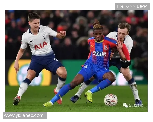 英超足球解析上海足球队防守策略与战术布局的深度剖析